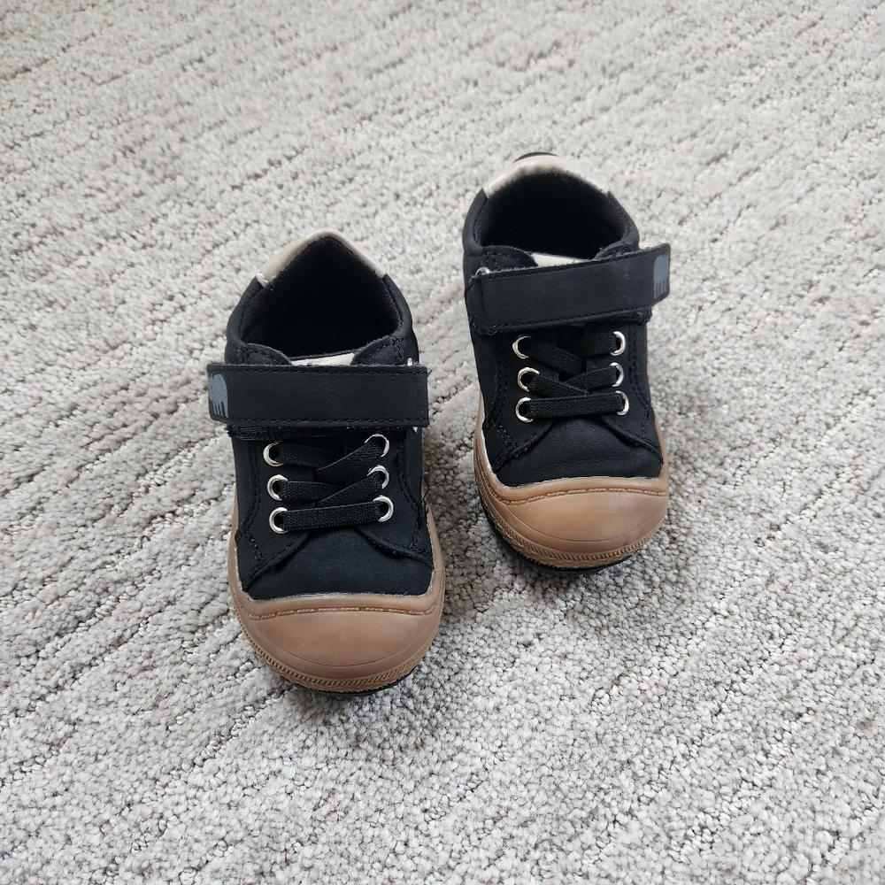 Toddler Black and Brown Shoes